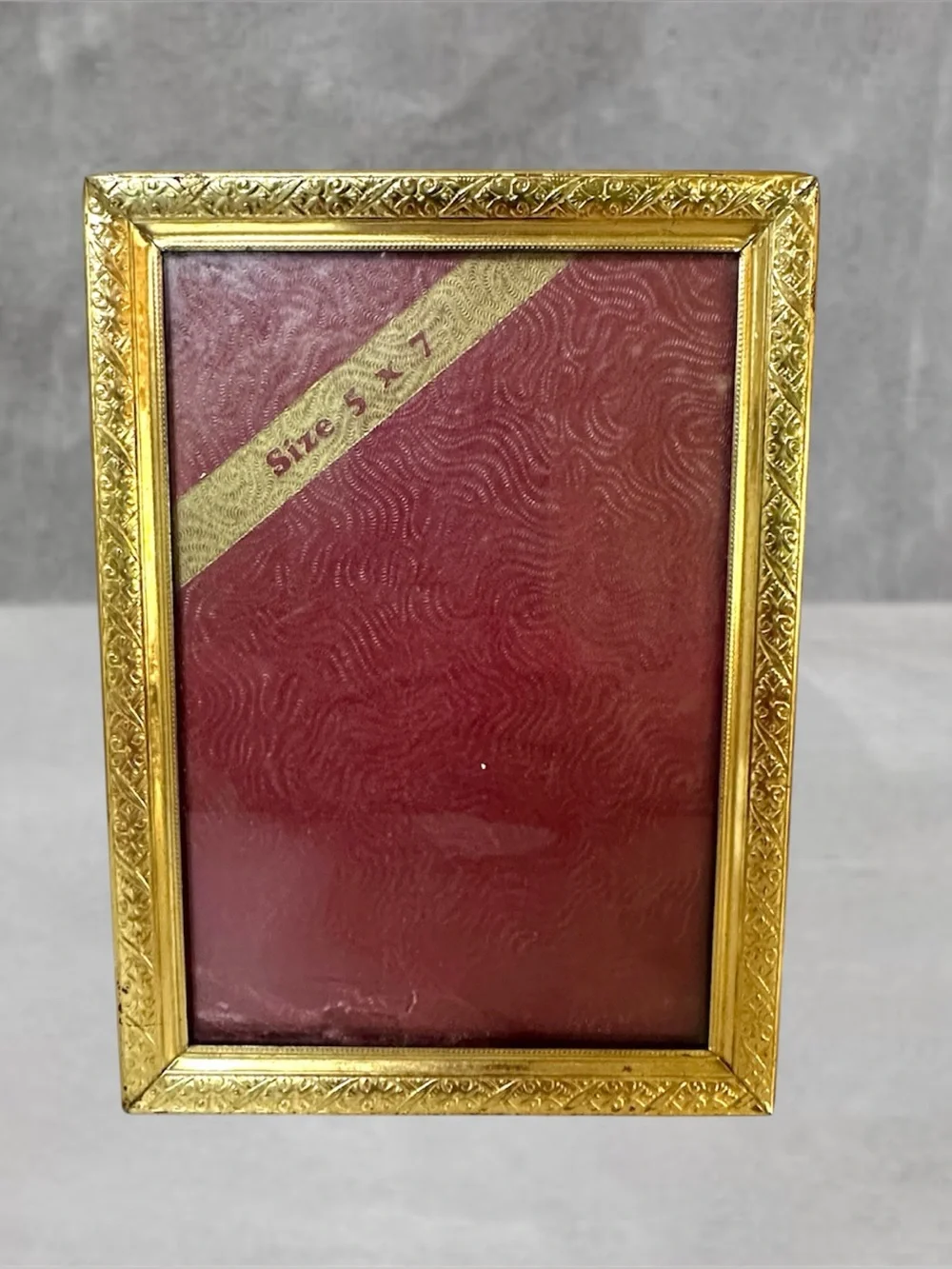 Vintage BRIGHT GOLD ORNATE Metal Picture Frame FITS 5X7